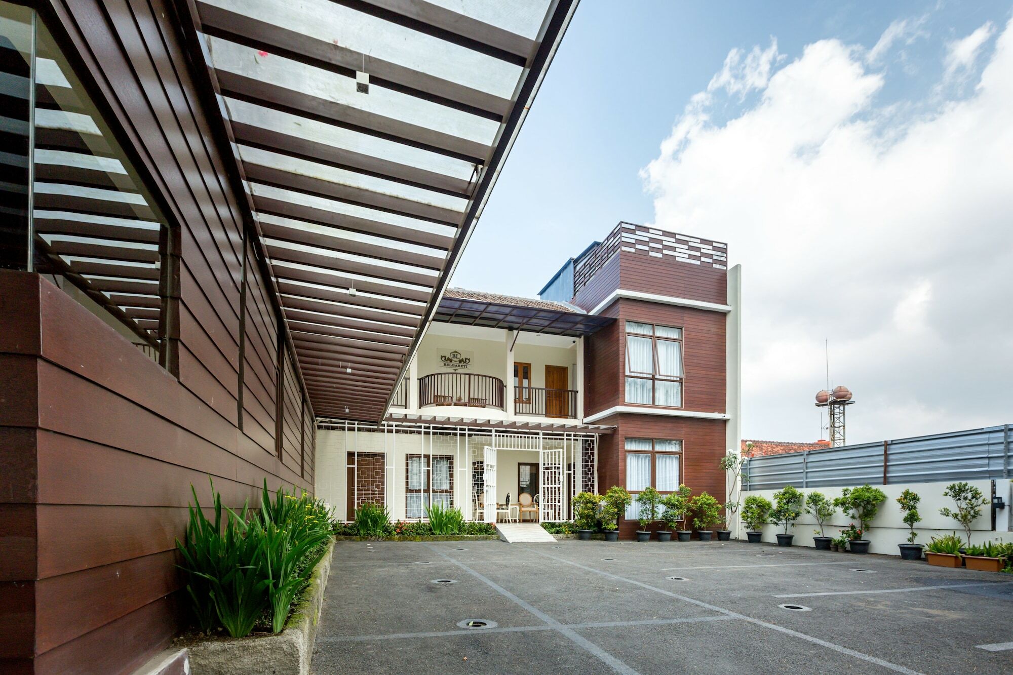 Jayagiri Pensión Lembang Exterior foto